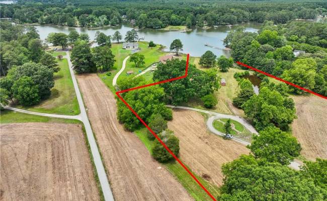 1458 New Point Comfort Highway, Mathews County, VA 23109