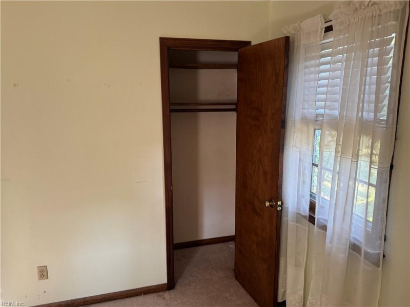 Photo 15 of 29 residential for sale in Chesapeake virginia Photo 15 of 29 residential for sale in Chesapeake virginia