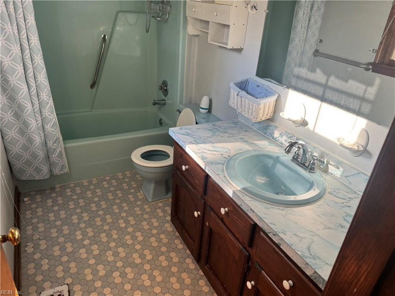 Photo 21 of 29 residential for sale in Chesapeake virginia Photo 21 of 29 residential for sale in Chesapeake virginia
