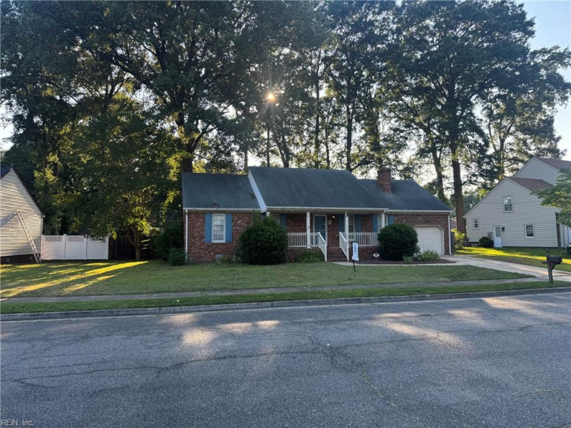 Photo 4 of 29 residential for sale in Chesapeake virginia Photo 4 of 29 residential for sale in Chesapeake virginia