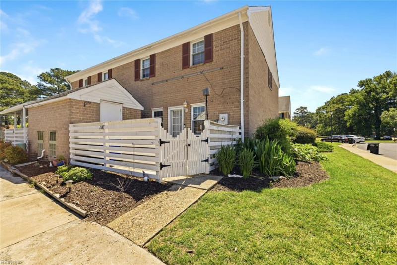 Photo 1 of 23 residential for sale in Portsmouth virginia Photo 1 of 23 residential for sale in Portsmouth virginia