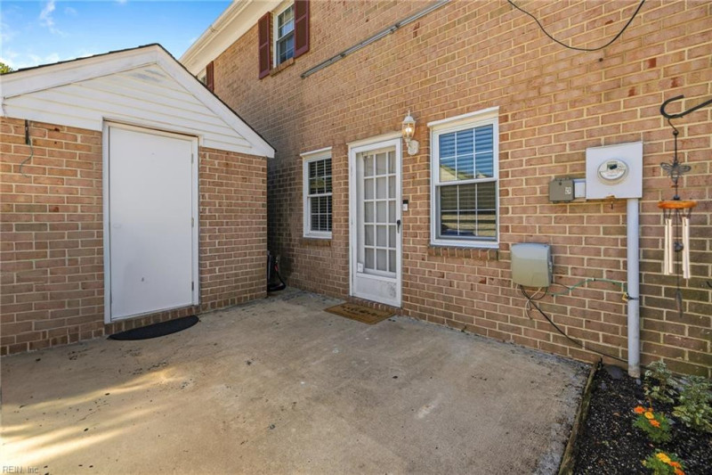 Photo 3 of 23 residential for sale in Portsmouth virginia Photo 3 of 23 residential for sale in Portsmouth virginia
