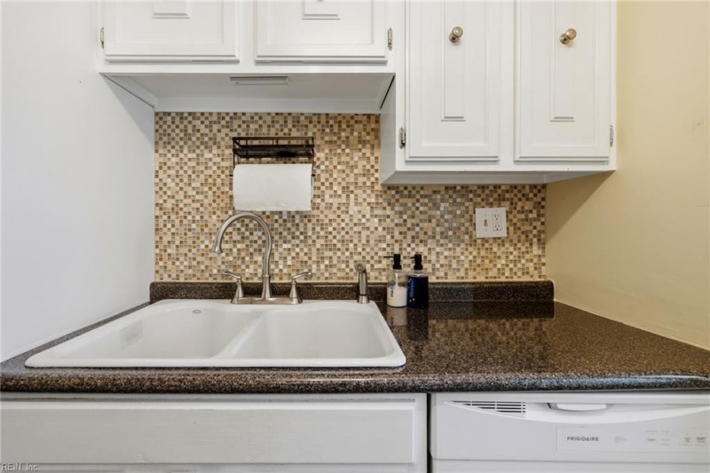 Photo 9 of 23 residential for sale in Portsmouth virginia Photo 9 of 23 residential for sale in Portsmouth virginia