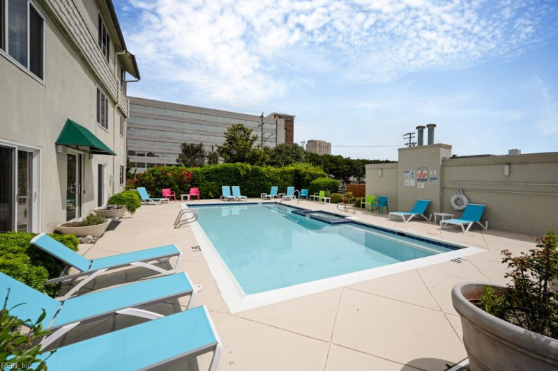 Photo 29 of 36 residential for sale in Virginia Beach virginia