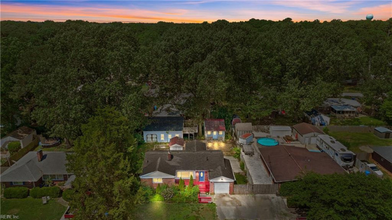 Photo 1 of 46 residential for sale in Chesapeake virginia
