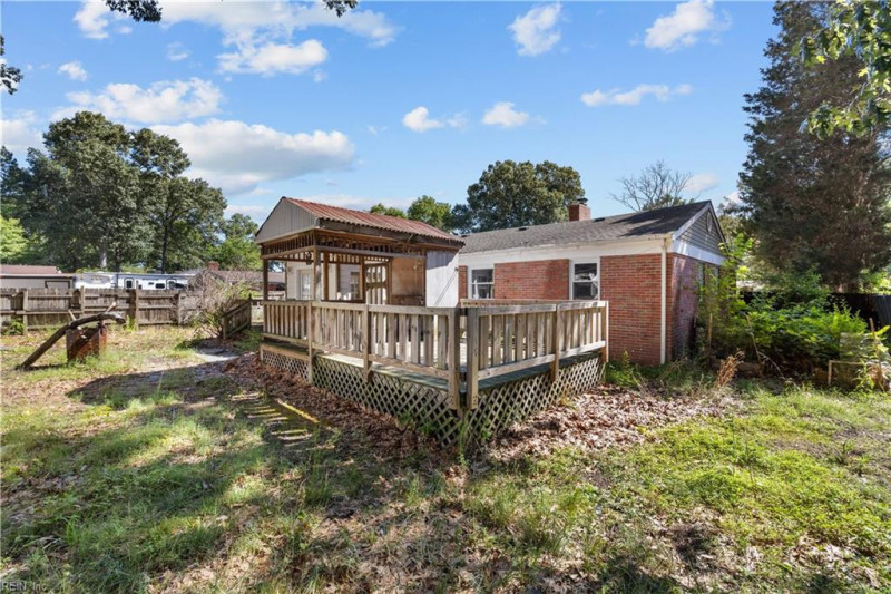 Photo 31 of 46 residential for sale in Chesapeake virginia