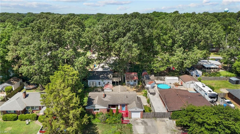 Photo 41 of 46 residential for sale in Chesapeake virginia