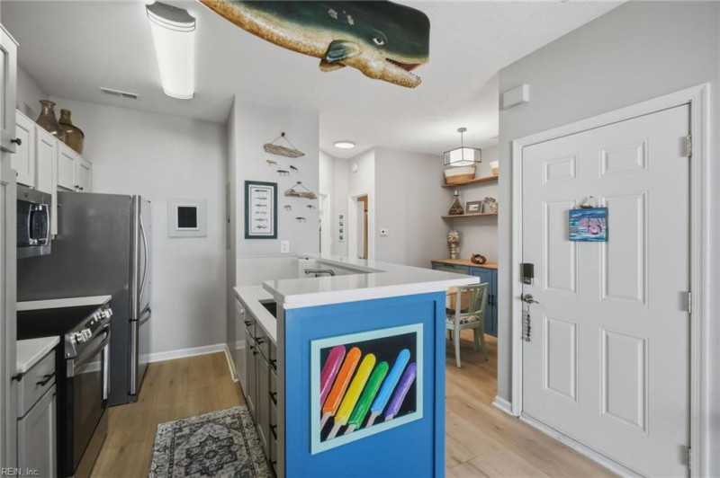 Photo 16 of 50 residential for sale in Norfolk virginia