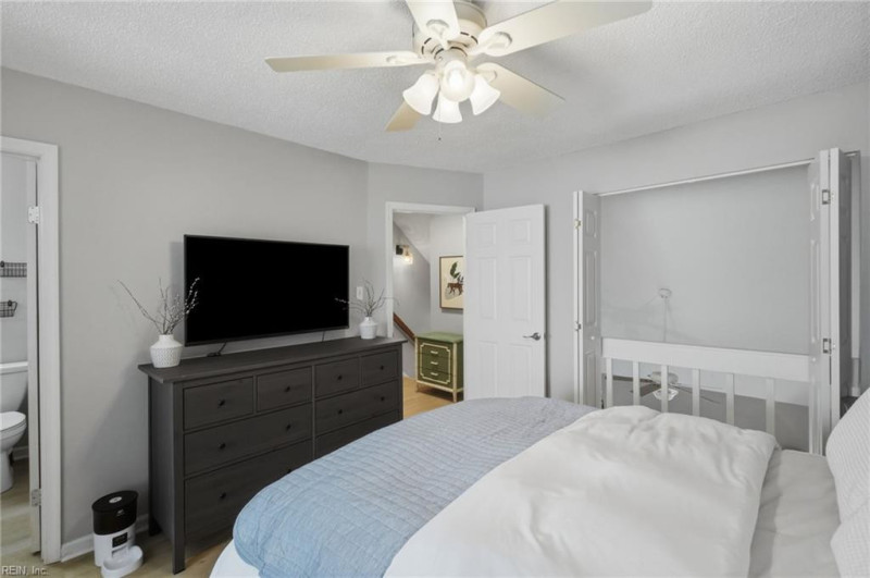 Photo 24 of 50 residential for sale in Norfolk virginia