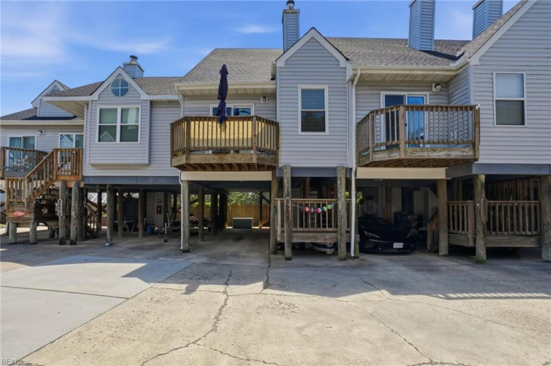 Photo 3 of 50 residential for sale in Norfolk virginia