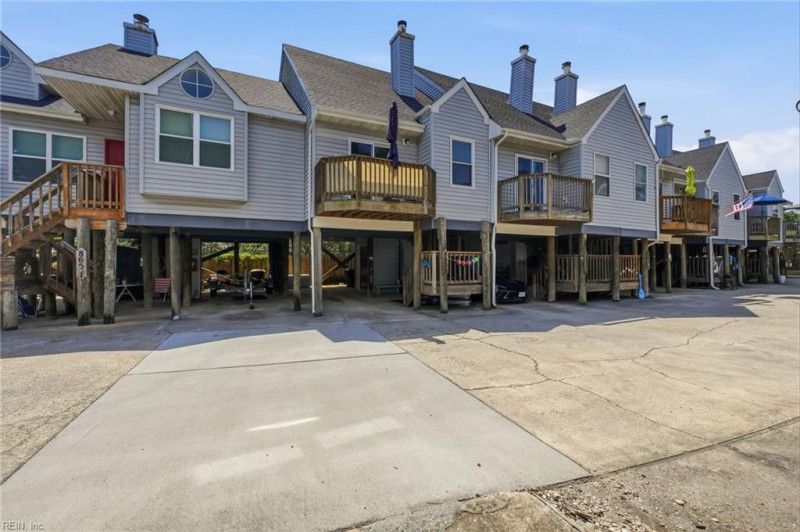 Photo 34 of 50 residential for sale in Norfolk virginia