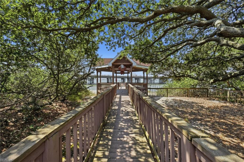 Photo 4 of 50 residential for sale in Norfolk virginia
