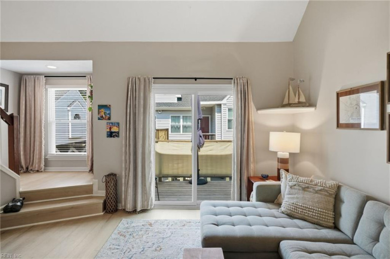 Photo 6 of 50 residential for sale in Norfolk virginia