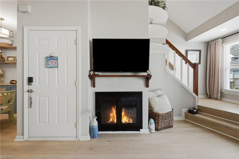 Photo 7 of 50 residential for sale in Norfolk virginia