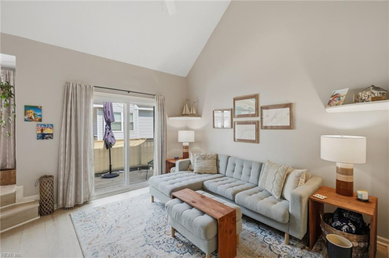 Photo 8 of 50 residential for sale in Norfolk virginia
