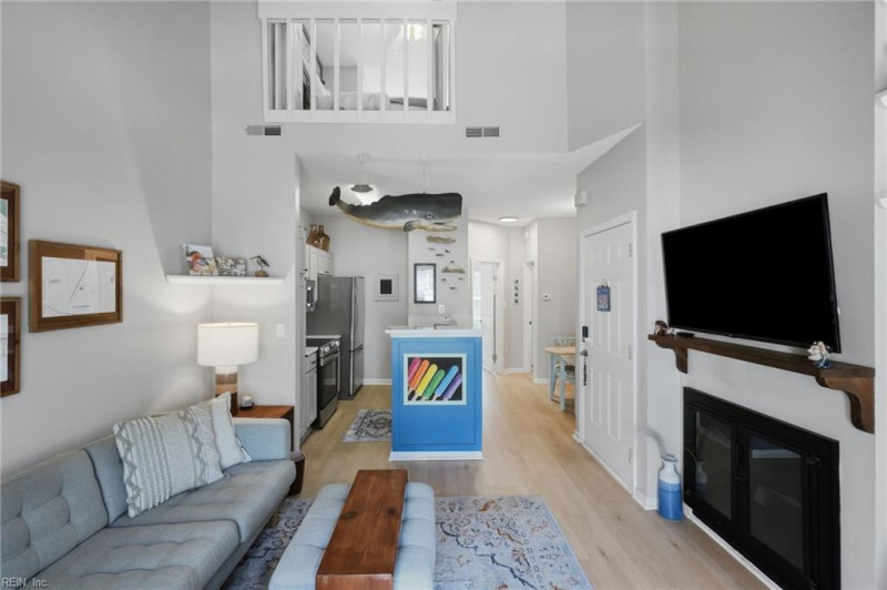 Photo 9 of 50 residential for sale in Norfolk virginia