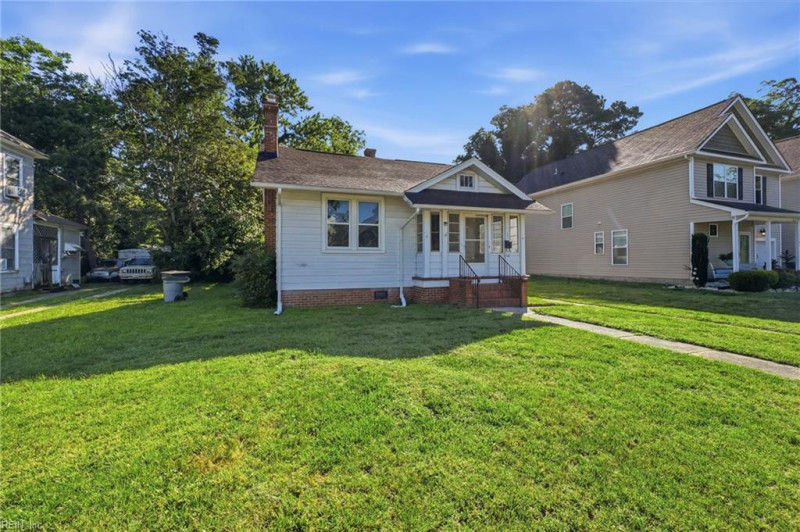 Photo 35 of 44 residential for sale in Hampton virginia