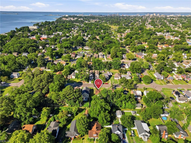 Photo 41 of 44 residential for sale in Hampton virginia