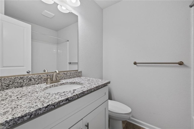 Photo 18 of 50 residential for sale in Chesapeake virginia