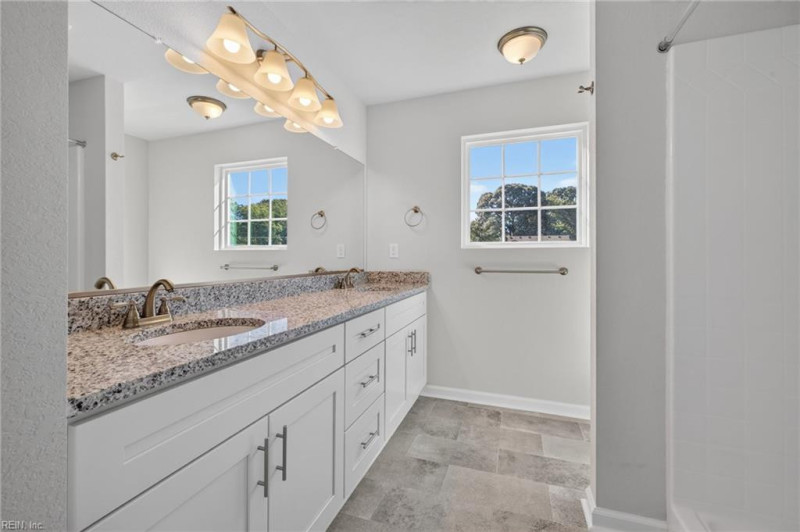 Photo 21 of 50 residential for sale in Chesapeake virginia