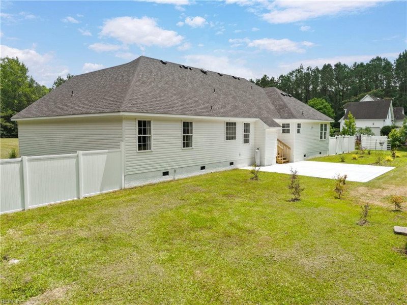 Photo 44 of 50 residential for sale in Chesapeake virginia