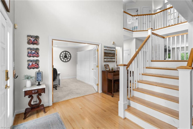 Photo 10 of 50 residential for sale in Chesapeake virginia