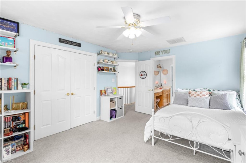 Photo 31 of 50 residential for sale in Chesapeake virginia