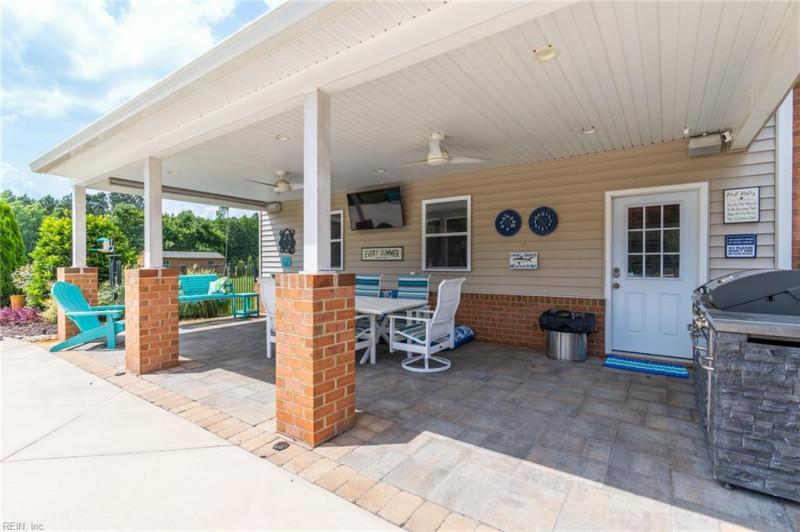 Photo 40 of 50 residential for sale in Chesapeake virginia