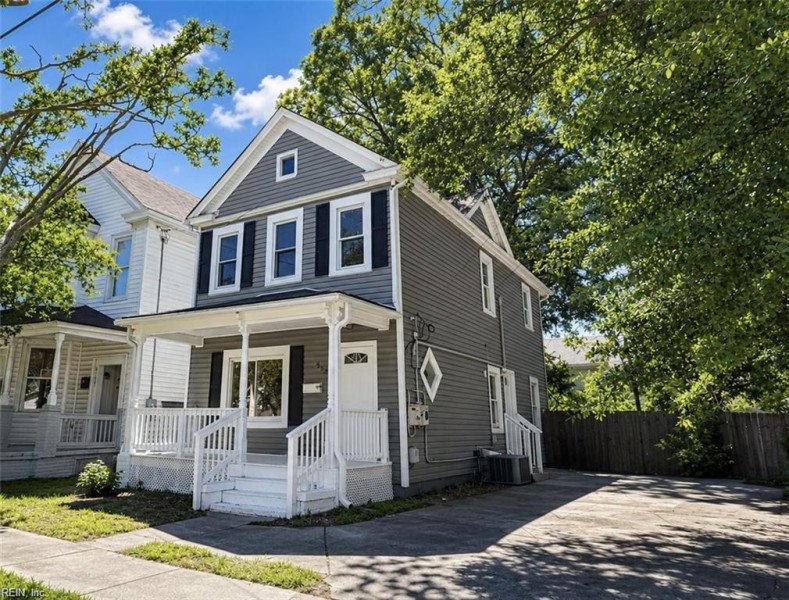 Photo 17 of 18 residential for sale in Norfolk virginia