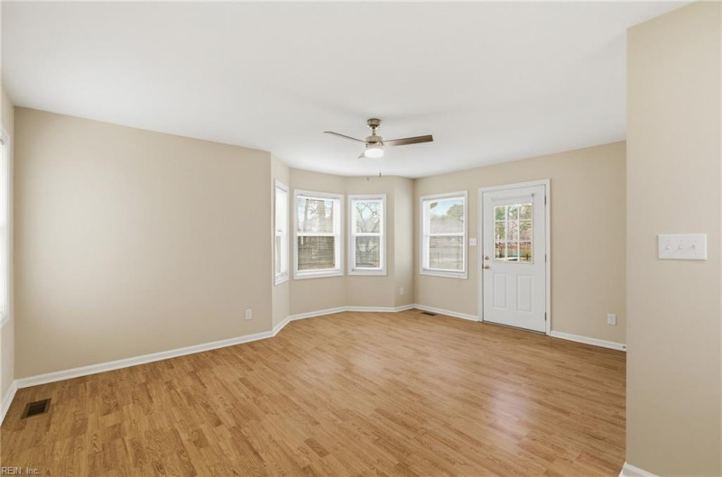 Photo 26 of 50 residential for sale in York County virginia