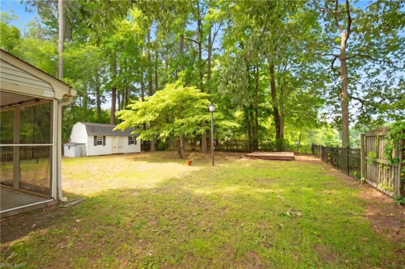 Photo 48 of 50 residential for sale in York County virginia