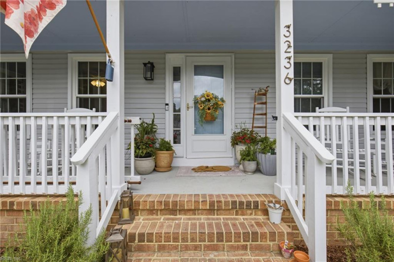 Photo 7 of 49 residential for sale in Chesapeake virginia Photo 7 of 49 residential for sale in Chesapeake virginia