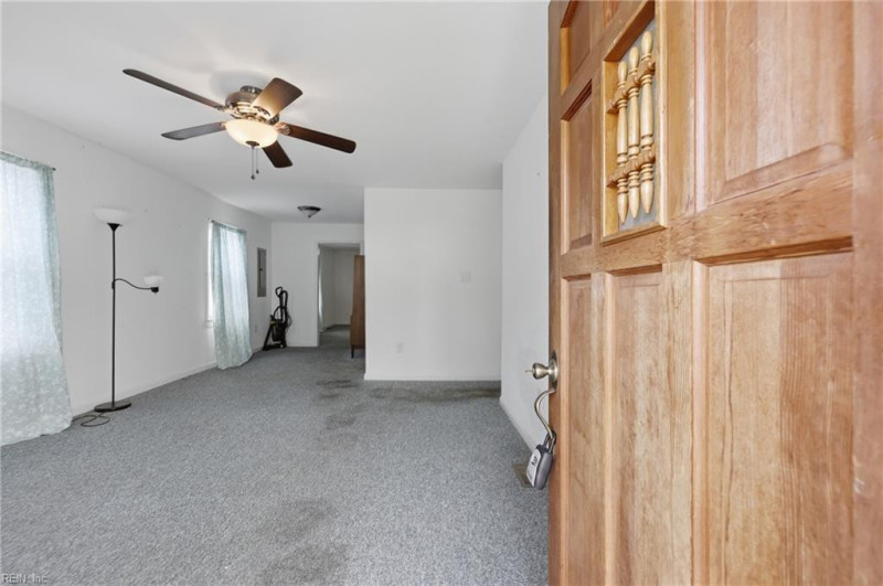 Photo 8 of 26 residential for sale in Hampton virginia