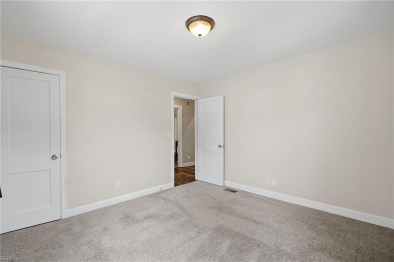 Photo 15 of 22 residential for sale in Chesapeake virginia Photo 15 of 22 residential for sale in Chesapeake virginia