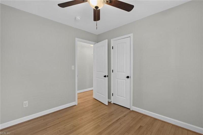 Photo 23 of 35 residential for sale in Virginia Beach virginia