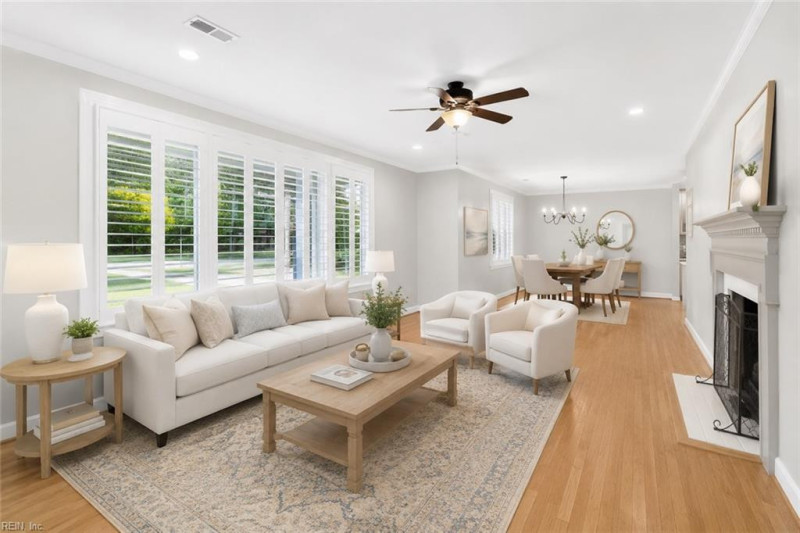 Photo 3 of 35 residential for sale in Virginia Beach virginia