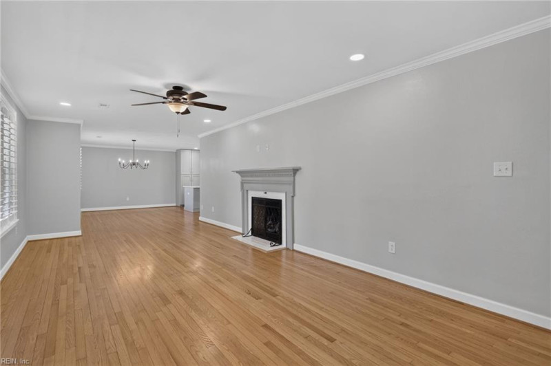 Photo 6 of 35 residential for sale in Virginia Beach virginia