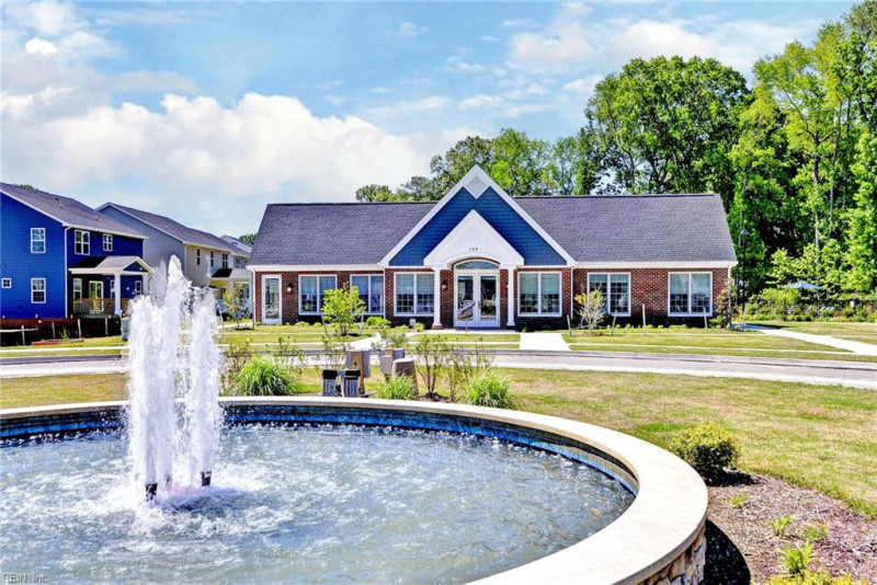 Photo 29 of 40 residential for sale in Poquoson virginia