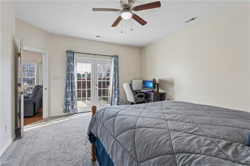 Photo 22 of 48 residential for sale in York County virginia