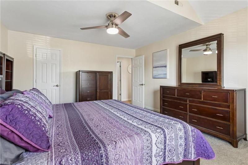 Photo 30 of 48 residential for sale in York County virginia