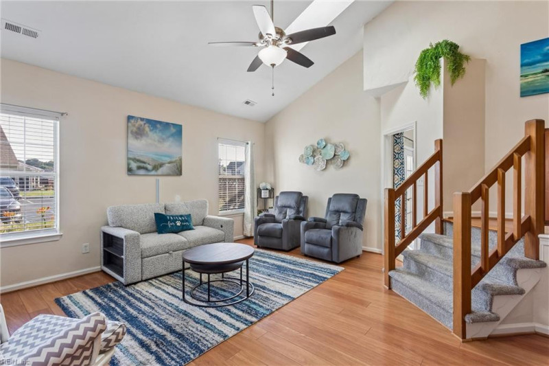Photo 7 of 48 residential for sale in York County virginia