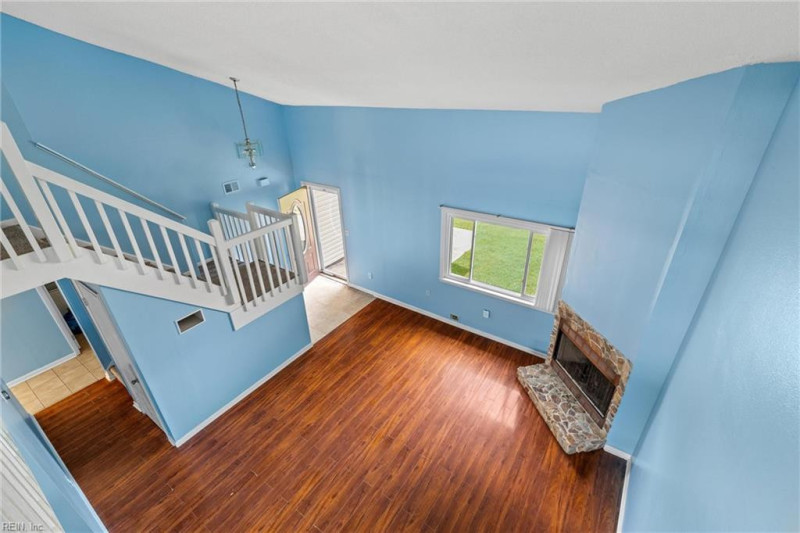Photo 10 of 17 residential for sale in Virginia Beach virginia