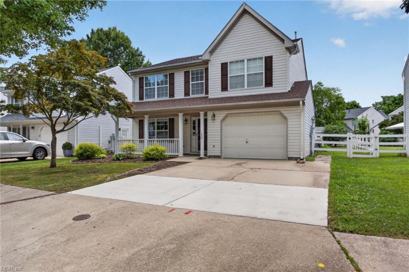 Photo 4 of 28 residential for sale in Virginia Beach virginia