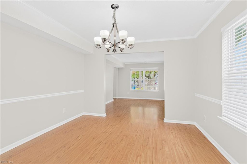Photo 5 of 28 residential for sale in Virginia Beach virginia