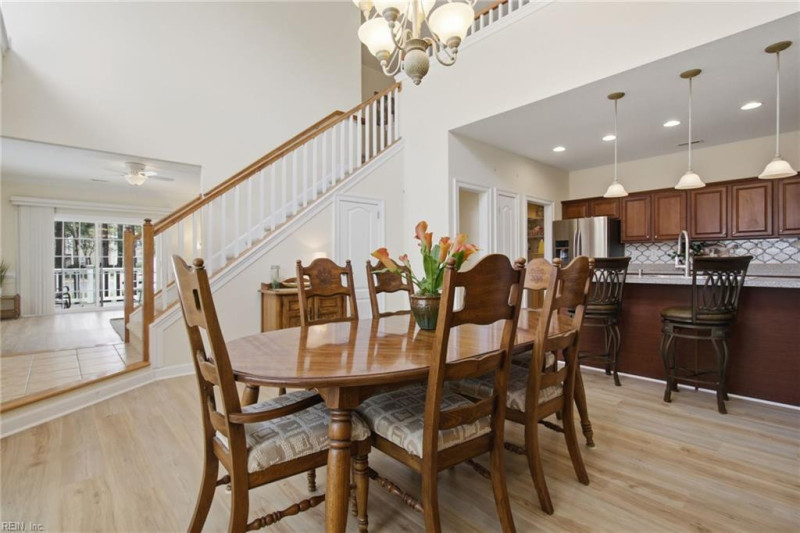 Photo 11 of 45 residential for sale in Chesapeake virginia