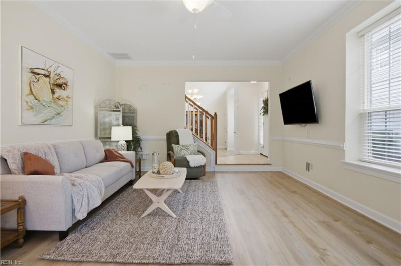 Photo 19 of 45 residential for sale in Chesapeake virginia