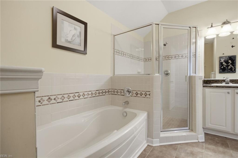 Photo 24 of 45 residential for sale in Chesapeake virginia