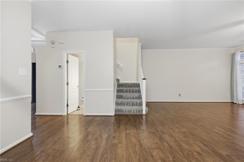 Photo 18 of 40 residential for sale in Virginia Beach virginia