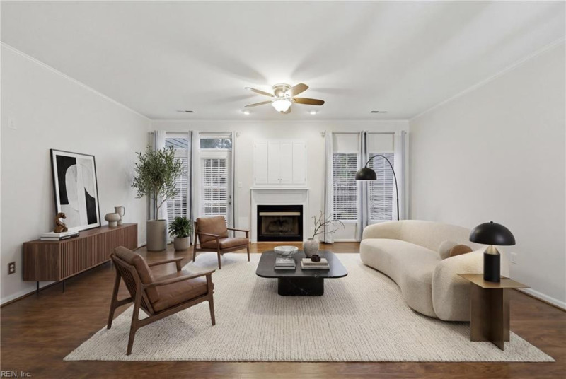 Photo 3 of 40 residential for sale in Virginia Beach virginia