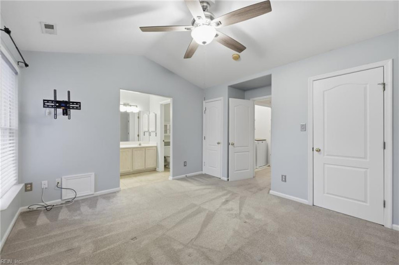 Photo 33 of 40 residential for sale in Virginia Beach virginia